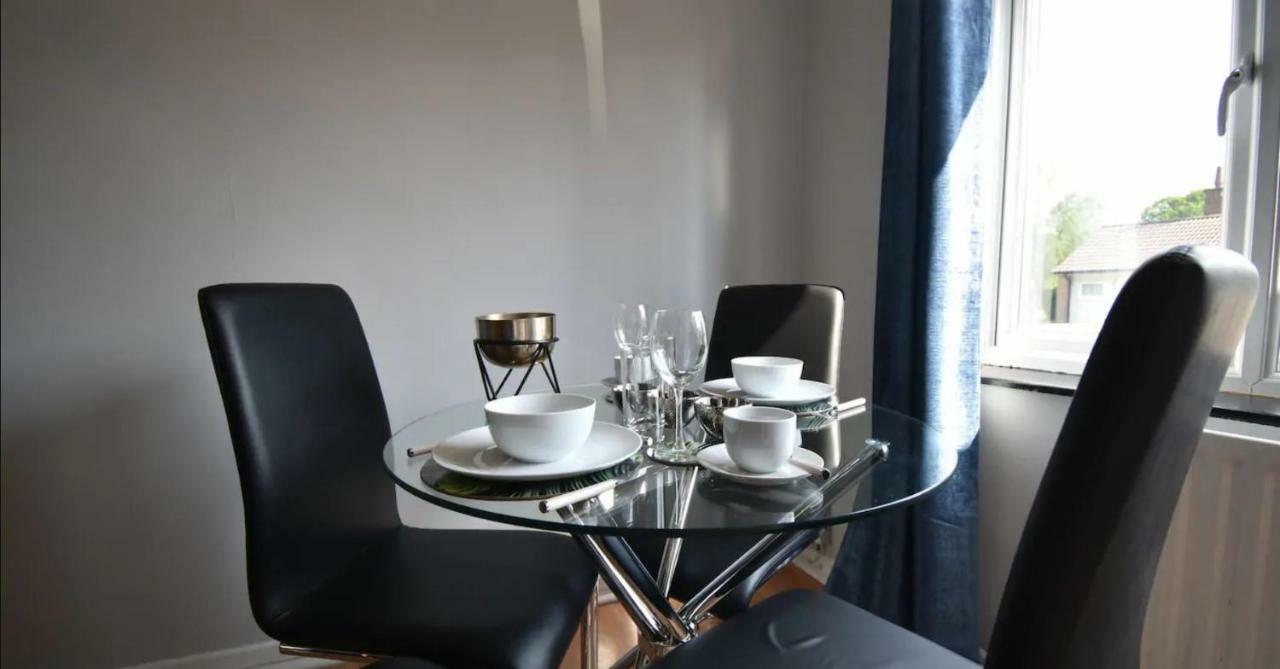 3-Bedroom Comfy Home In Solihull Zewnętrze zdjęcie